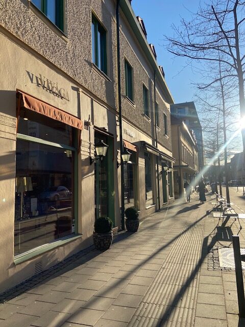 Frisör Borås kontakt | Hitta till Vivåga